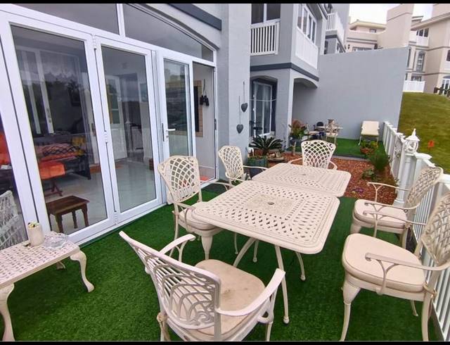 2 BEDROOM APARTMENT FOR SALE IN PINNACLE POINT GOLF ESTATE